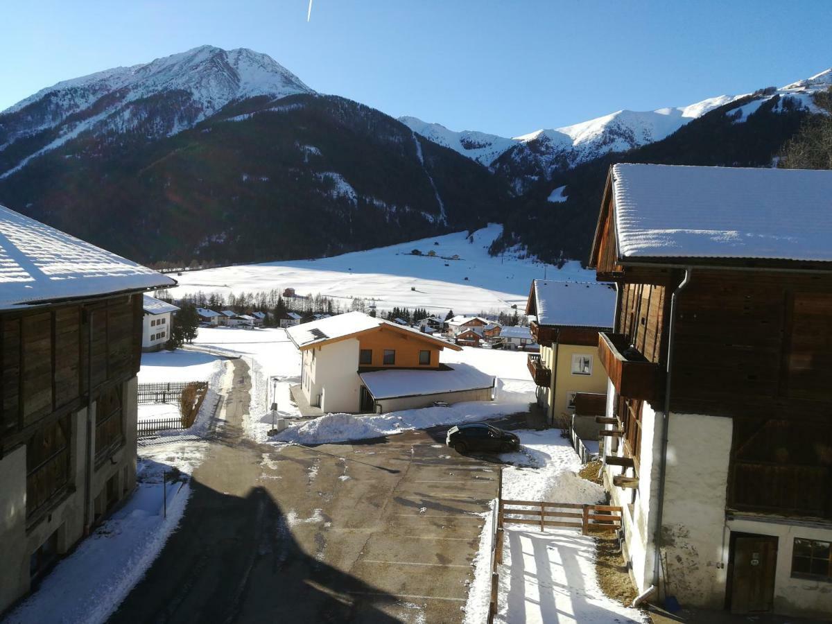 Hoazhof Apartment คัลส์ อัม โกรสส์กล็อคเนอร์ ภายนอก รูปภาพ