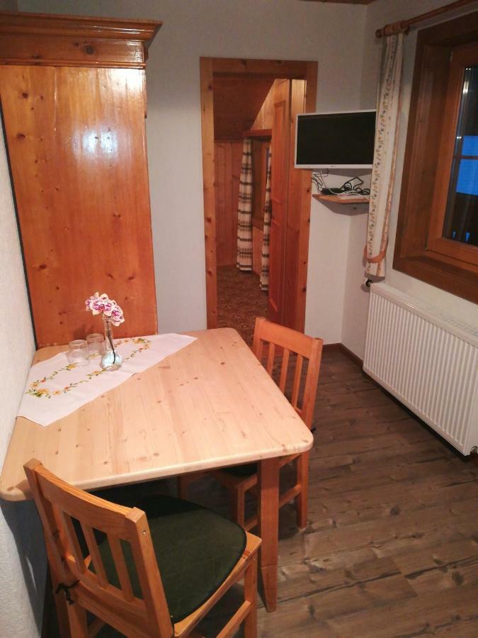 Hoazhof Apartment คัลส์ อัม โกรสส์กล็อคเนอร์ ภายนอก รูปภาพ